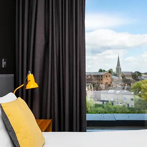Aparthotel Staycity ****
