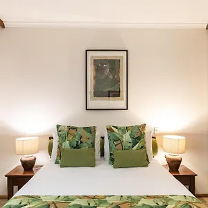 Resort Hibiscus & - Official Onsite Reception & Check In ****