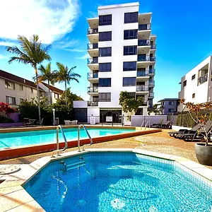 Aparthotel Aqualine On The Broadwater ****